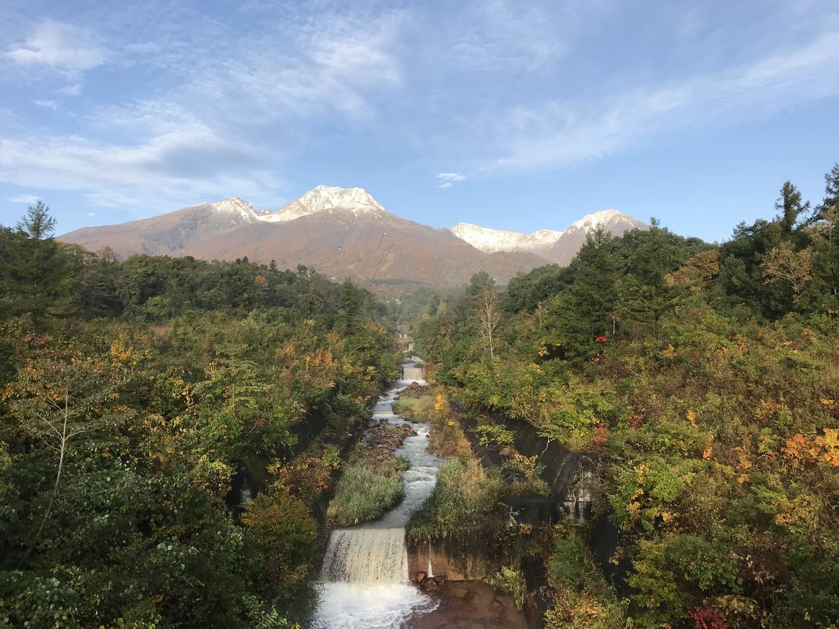 Base Camp The Lodge ميوكو المظهر الخارجي الصورة