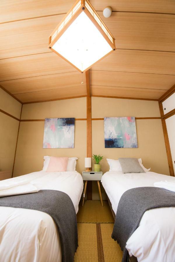 Base Camp The Lodge ميوكو المظهر الخارجي الصورة